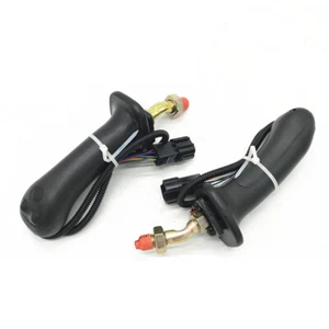 2 piezas Perilla de control de plástico mango de palanca izquierda + derecha para excavadora Daewoo DH225-7 - Imagen 1 de 7