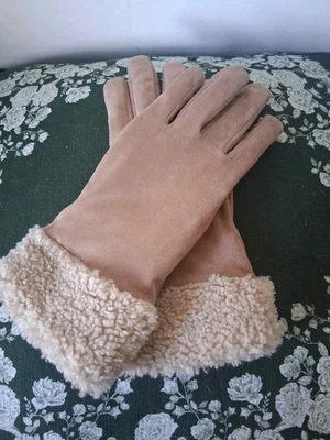 MARKS & SPENCER®Faux Suede Leather Gloves With Faux Fur In Beige Size M Sold Out - Image 1 of 4