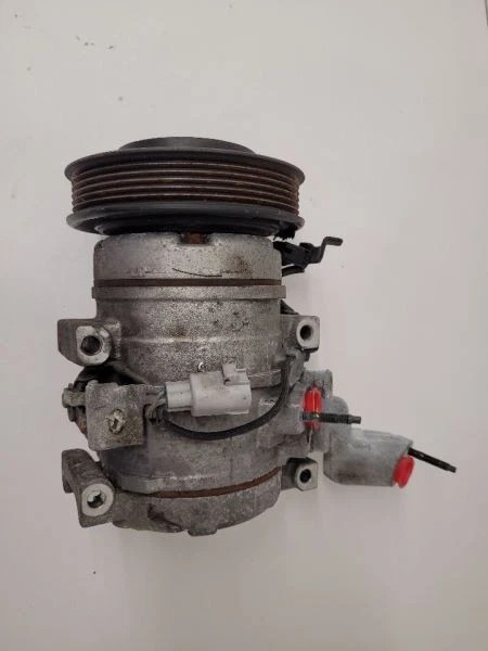 TOYOTA AVALON 2002-2004 AC Compressor 6 Cylinder 3.0L FWD AOD 8832007090 - Image 1 of 4