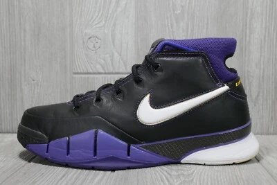 (Excelente Estado) Nike Kobe 1 Protro Black Out Zapatos AQ2728 004 Hombre 8.5 Foto 1 de 4
