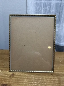 Vintage 8x10 Gold Tone Classic Metal Picture Frame Heavy Duty Easel - Picture 1 of 5