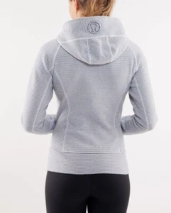 EXCELLENT LULULEMON SCUBA HOODIE HOODY W/SIDE PANELS *STRIPE WHITE/GREY SIZE 8 - Picture 1 of 6