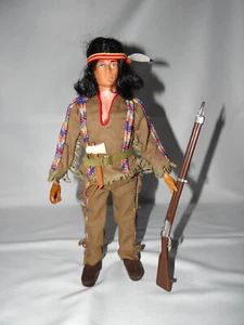 Action Man avec tenue Indien Palitoy Hasbro Action Man Gi Joe - Foto 1 di 9