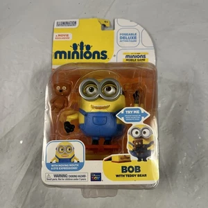 MINIONS FIGURA DE LUJO BOB EXCLUSIVO CON OSO DE PELUCHE Y LONCHERA - Caja dañada - G4 - Imagen 1 de 20