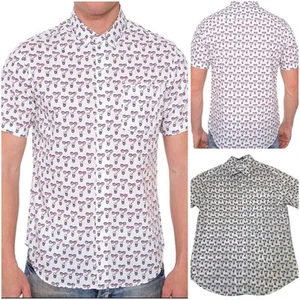 DIKOTOMY Men’s Patriotic USA Printed Short Sleeve Button-up Shirt Size Medium - Picture 1 of 7