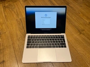Apple Macbook Air Core i5 1.6 13" (Late 2018) 8GB - Picture 1 of 6