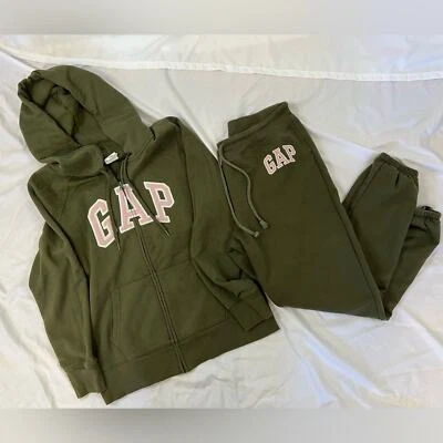 Gap girls’ Sweats - Image 1 of 4