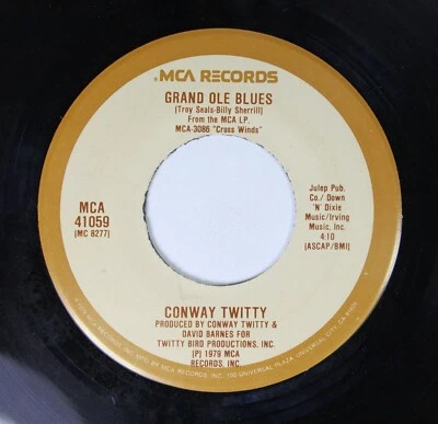 Country 45 Conway Twitty - Grand Ole Blues / I May Never Get To Heaven On Mca Re - Image 1 of 2