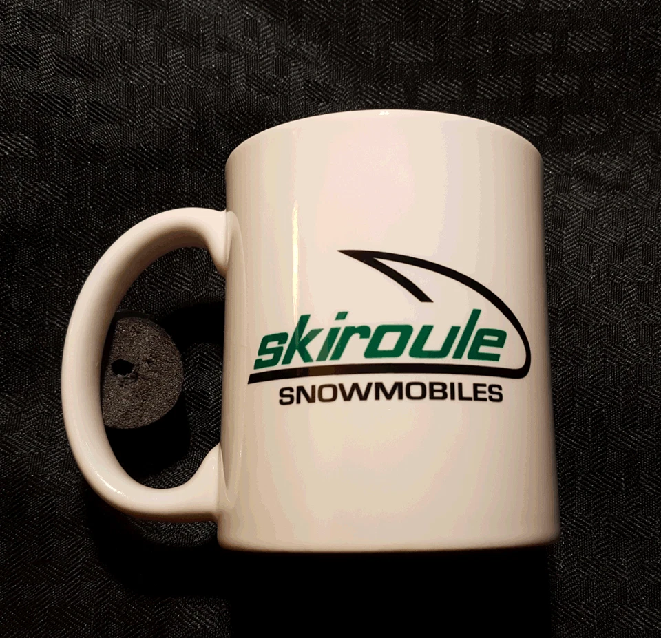 YAMAHA Reproduction Vintage Skiroule Snowmobile Logo Coffee Mug (039)
