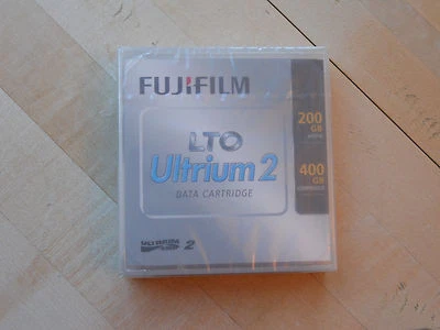 Картридж с данными FujiFilm LTO Ultrium 2 200/400 ГБ - Изображение 1 из 2