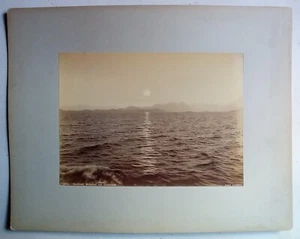 Lindhal, Axel - Noruega - Sol de medianoche en Hestmona - Fotografía - (1890) - Picture 1 of 2