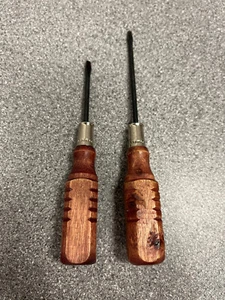 Juego de dos destornilladores de cabeza plana con mango de madera - Imagen 1 de 10