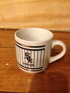 CHICAGO WHITE SOX CERAMIC MUG 3.5" INCH - Picture 1 of 1