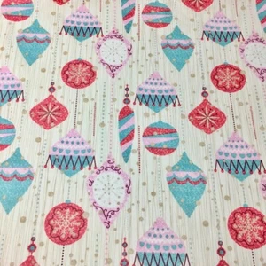 Christmas Holiday Frost Xmas Cream Quilting Quilt Fabric FQ - Picture 1 of 2