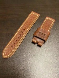Cinturino orologio in vera pelle di vitello fatto a mano 22 mm per Panerai Luminor - marrone - Foto 1 di 4