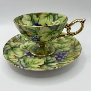 Saji Japan Hand Painted 1423G Gold Grape Leaves Tea Cup and Saucer - Picture 1 of 20