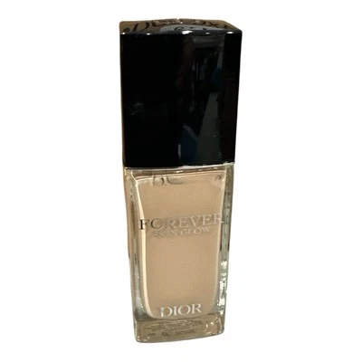 Dior Forever Skin Glow 24Hr Wear Radiant Foundation SPF15 in 1N Exp 08/2025 Read - Image 1 of 4