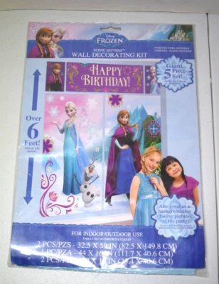 Disney Frozen Wall Decorating Kit Scene Setter Plastic Party Accessories - Image 1 of 3
