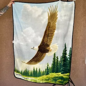 Vtg James Hautman Soaring Flying Eagle 60x45 Soft Blanket Throw Bedspread - Picture 1 of 9