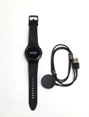 Samsung Galaxy Watch 4 Classic Smartwatch 42mm Bluetooth & Wi-Fi 16GB SM-R880NZK - Image 1 of 4