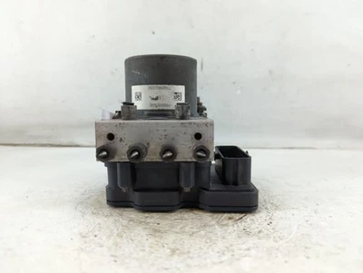 2016-2016 Jeep Cherokee Abs Pump Control Module EBT3R - Image 1 of 4