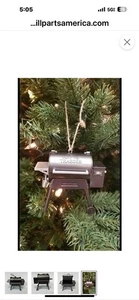 Traeger Grill Ironwood 885 Christmas Ornament Smoker Men Gift Xmas New Pail Open - Picture 1 of 4