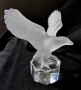 Vintage Germany signiert Goebel 1987 mattierter Kristall fliegender Adler Vogel Figur - Bild 1 von 8