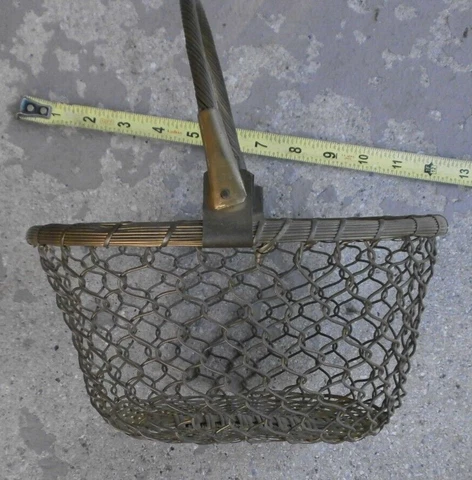 Vintage Basket Brass  Woven Wire Egg Fruit Folding Handle Container Antique Gold Cover