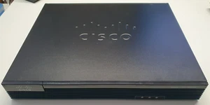 Router Cisco 1921 · CISCO1921/K9 · C1921 - Bild 1 von 5