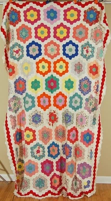 BEAUTIFUL Vintage 30's Grandmother's Flower Garden Antique Quilt Top ~Red Border - Image 1 of 4