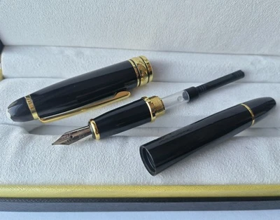 Perfect Grande Plastic Series Bright Black-Gold Clip M nib Fountain Pen No Box - Image 1 of 4
