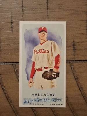 2010 Topps Allen & Ginter's - Roy Halladay #96 Mini Allen & Ginter Back - Image 1 of 2