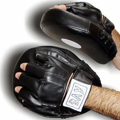 BAY® 2x Pratzen Handpratzen Pratze Boxen Kickboxen MMA LEDER PU ERGO schwarz - Bild 1 von 3