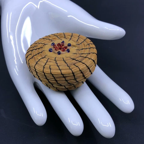 Miniature Coiled Pine Needle Basket with Black Stitching Beaded Lid Cover