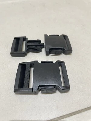 Traje de clip de plástico con hebilla lateral de liberación rápida negro correa de 38 mm Foto 1 de 4