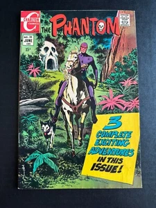 Phantom #38 - Cover by Jim Aparo (Charlton, 1970) VF- - Picture 1 of 3