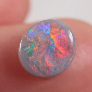 1.8ct Dark Australian Opal, Natural Solid Opal Polished Cabochon 8 x 8.9 x 3.7mm - Picture 1 of 6