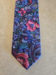 Vintage Manhattan TIE Floral - Picture 1 of 5