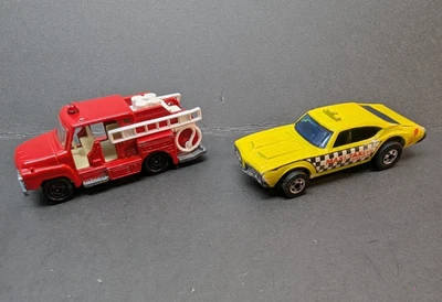 LOTE DE 2 Coches Hot Wheels 1983 Japón y Tomica Diecast 1975 Mattel Canadá Foto 1 de 4