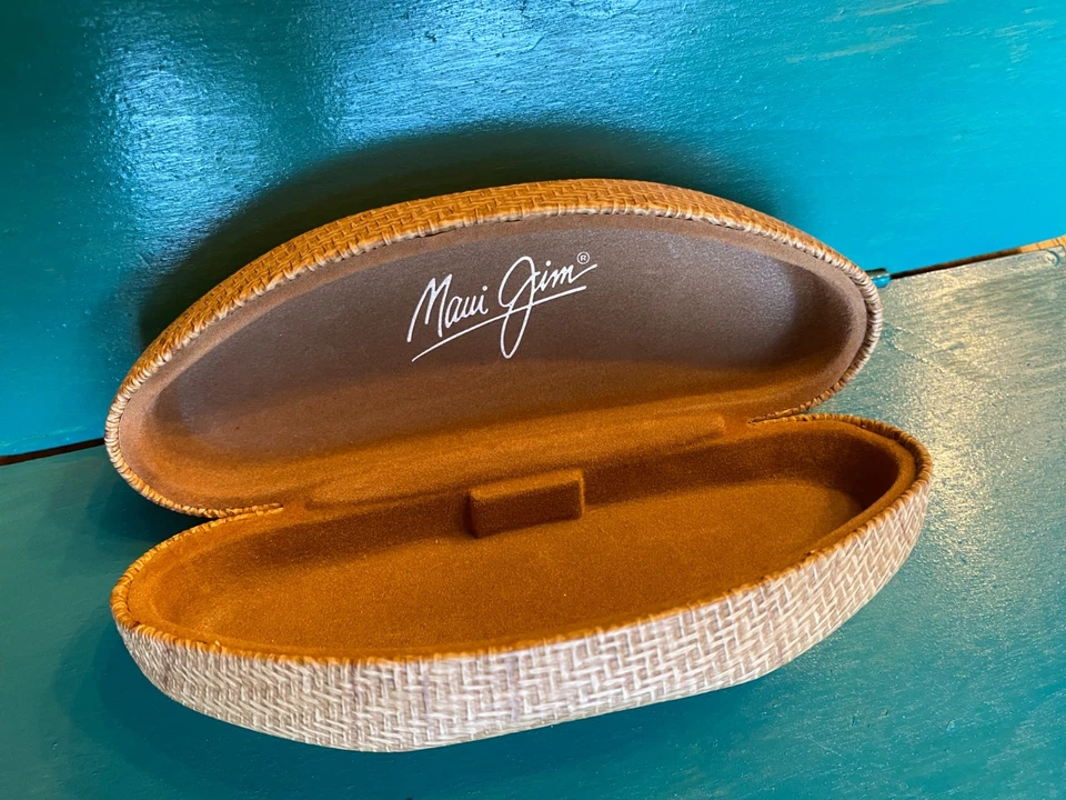 Estuche para gafas de sol Maui Jim solo imitación bambú cesta tejido cubierta dura Foto 1 de 4