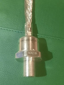 1X VS-240U60M16 Vishay Recovery Diodes (Stud Version), 320 A-600V  DO-205AB - Picture 1 of 13