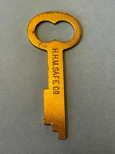 Llave en blanco antigua cerradura de depósito antigua Herring-Hall-Marvin (HHM) S4540 NUEVO DE LOTE ANTIGUO - Imagen 1 de 2