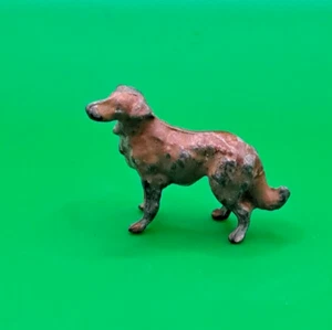 EARLY VINTAGE BRITAINS - 1930s LEAD HAND PAINTED DOG - 1/32 SCALE - Picture 1 of 4