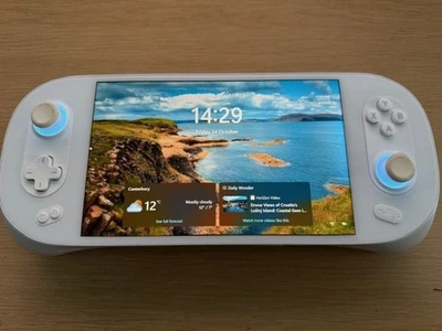 AYANEO 2S (Ryzen 7 7840U, 64GB + 4GB) Sky White - Image 1 of 4