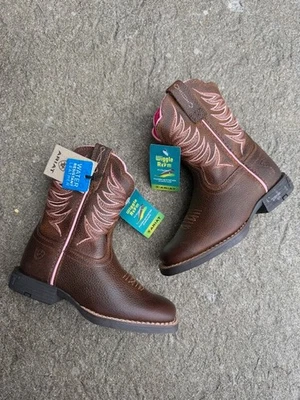 ariat botas frcatcher talla 9 niño nuevo Foto 1 de 4