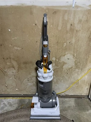 Dyson Vacuum DC14 Full Kit Upright Bagless Vacuum - Free Shipping - Image 1 of 4