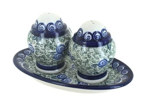 Blue Rose Polish Pottery Seaside Swirl Salt & Pepper Shakers with Plate - Picture 1 of 1