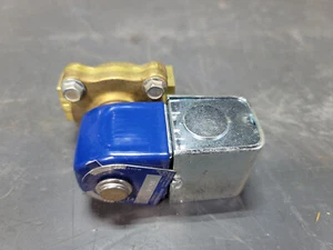 White Rodgers 716A General Purpose Valve 3534Z-2 300 SWP MOPD 150** NOS ** - Picture 1 of 9