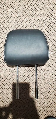 Subaru Impreza Sport 2013 reposacabezas delantero derecho cuero negro OEM  Foto 1 de 3