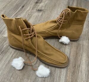 Free People 8 Suede Leather Tan Faux Fur Pom Pom Ankle Boots Bootie Moccasin